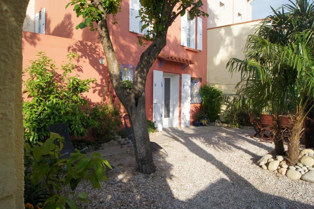 L'Orangeraie Bed & Breakfast Elne Exterior foto